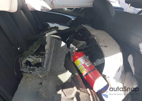 2024 Audi A6 Premium Plus 55 Tfsi Quattro S Tronic from USA, damaged, VIN WAUL2BF20RN054259